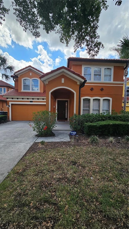 153 Tigerlily Ct, Davenport, FL 33837