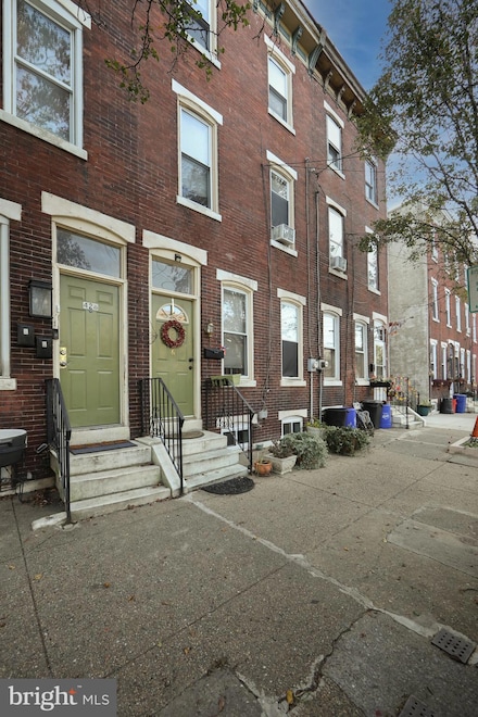 426 Royden St, Camden, NJ 08103