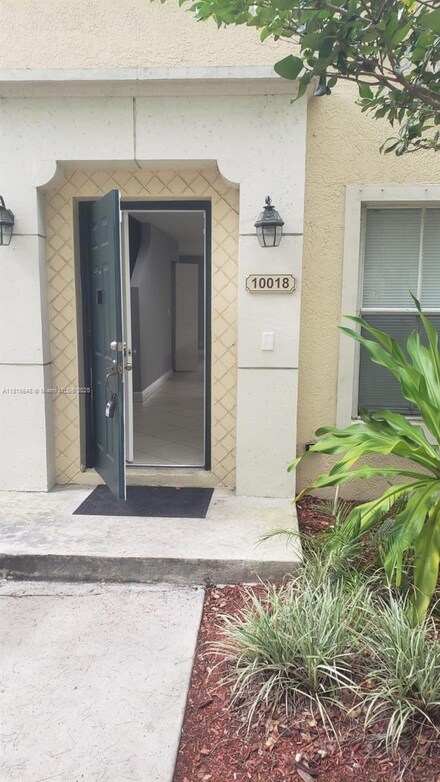 10018 SW 24th St Unit 16, Miramar, FL 33025