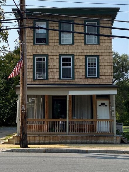 275 Genesee St, Chittenango, NY 13037