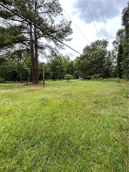 216 Robinwood Cir, Starr, SC 29684