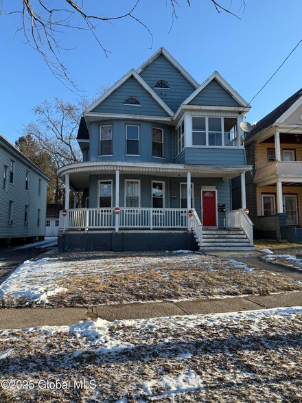 1503 Rugby Rd, Schenectady, NY 12308