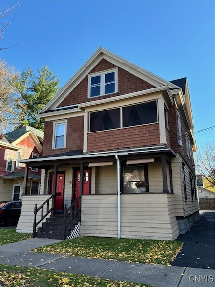 204 Helen St, Syracuse, NY 13203