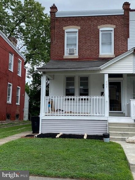 405 Holly Rd, Lansdowne, PA 19050