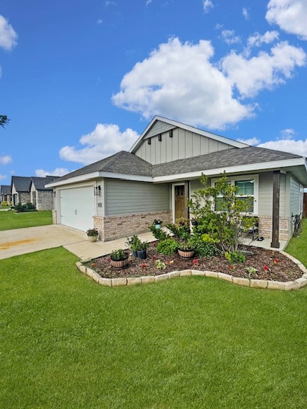 201 Bailey Ranch Dr, Gainesville, TX 76240