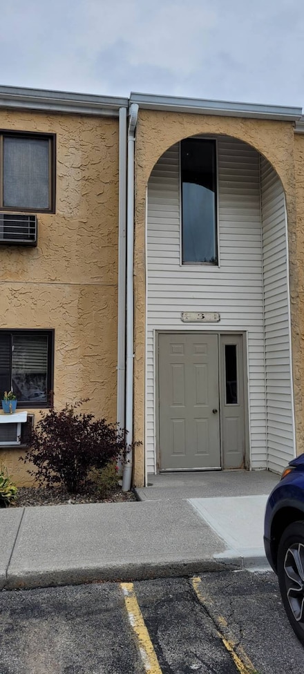 3 Carnaby St Unit C, Wappingers Falls, NY 12590