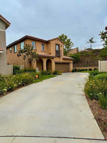 35373 White Camarillo Ln, Fallbrook, CA 92028