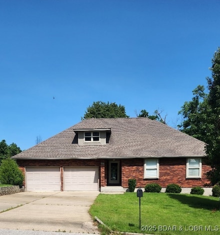 105 Birdie Dr, Gravois Mills, MO 65037
