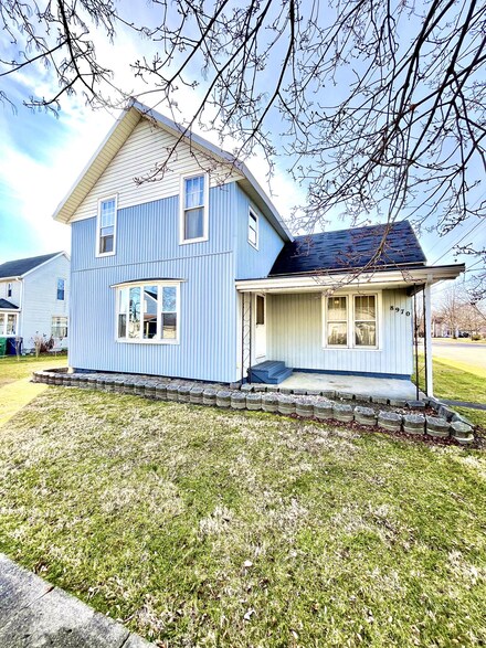 8970 Second St, Baroda, MI 49101