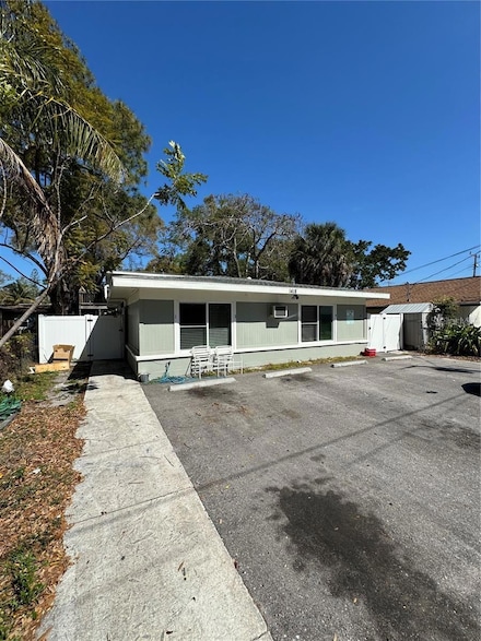 1418 19th Ave W, Bradenton, FL 34205