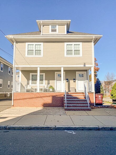 182 Bradford St Unit 182, Everett, MA 02149