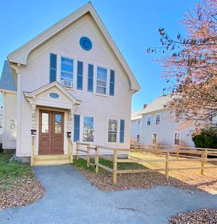 375 Central St, Manchester, NH 03103
