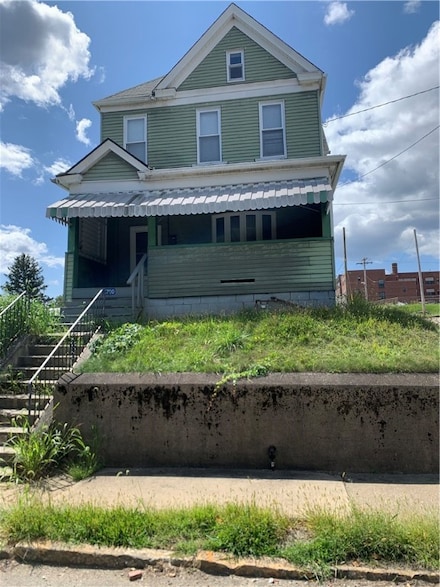 1700 Manor St, McKeesport, PA 15132