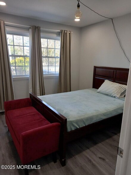 36 Hatfield Rd, Toms River, NJ 08757