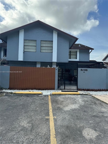 8098 NW 99th Terrace, Hialeah Gardens, FL 33016