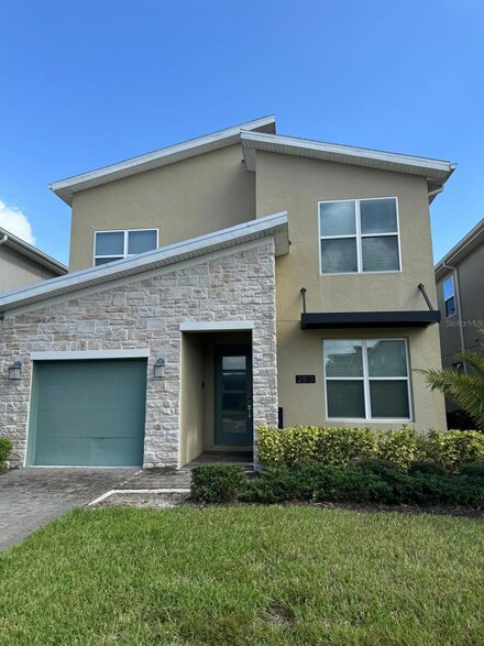 2813 Bookmark Dr, Kissimmee, FL 34746