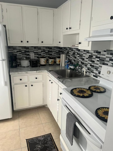 2213 NE 1st Ct Unit 203, Boynton Beach, FL 33435