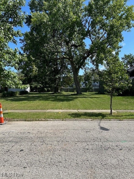3051 Ludlow Rd, Shaker Heights, OH 44120
