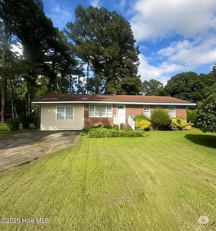 5017 Curve Rd, Elm City, NC 27822