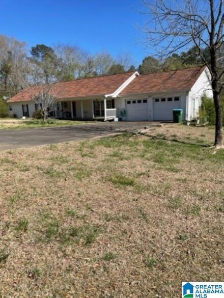 215 Tidwell Hollow Rd, Oneonta, AL 35121