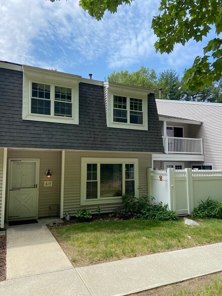 615 Edgebrook Dr, Boylston, MA 01505