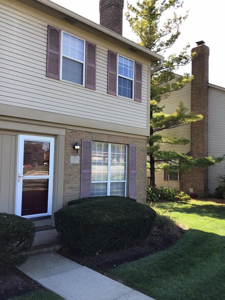 1209 Bethel Rd Unit 21209, Columbus, OH 43220