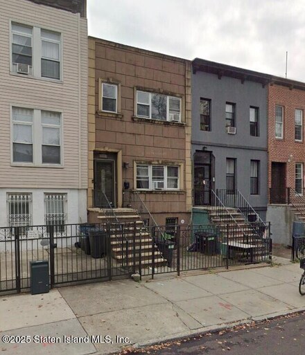 1284 Putnam Ave, Brooklyn, NY 11221