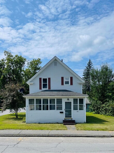 112 Bates St, Millinocket, ME 04462