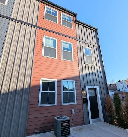 847 Blossom Way, Pittsburgh, PA 15212