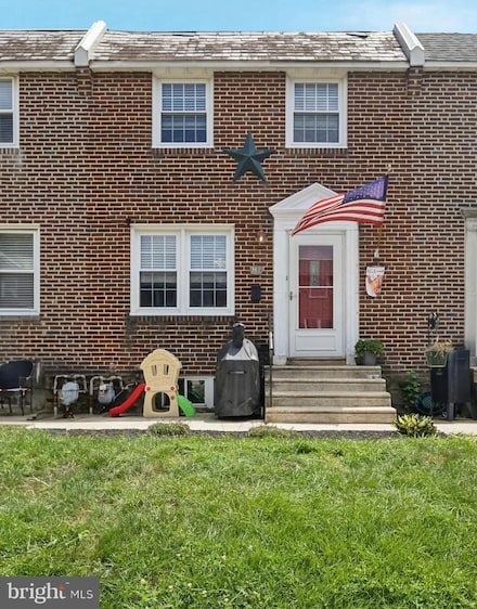 81 S Harwood Ave, Upper Darby, PA 19082