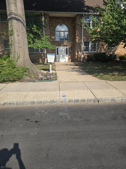 178 Stephens St, Belleville, NJ 07109