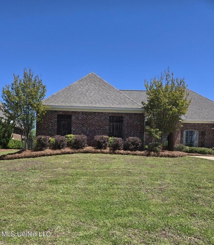 112 Bainbridge Bend, Canton, MS 39046