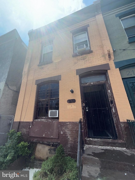 2132 W Susquehanna Ave, Philadelphia, PA 19121