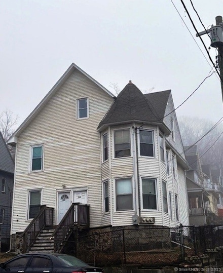 266 Willow St, Waterbury, CT 06710