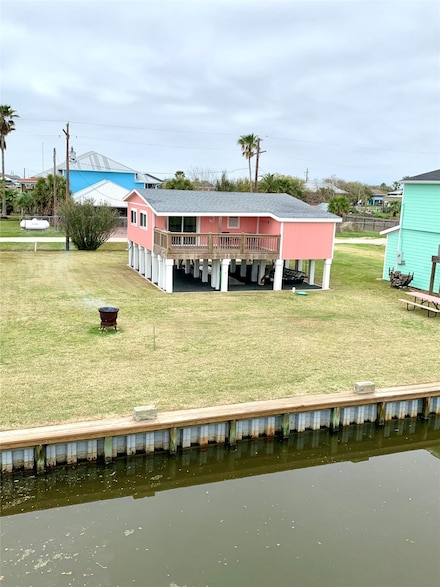 1102 Mayes Rd, Port Bolivar, TX 77650