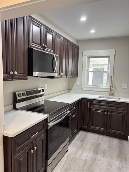 22 Pleasant St, Fitchburg, MA 01420