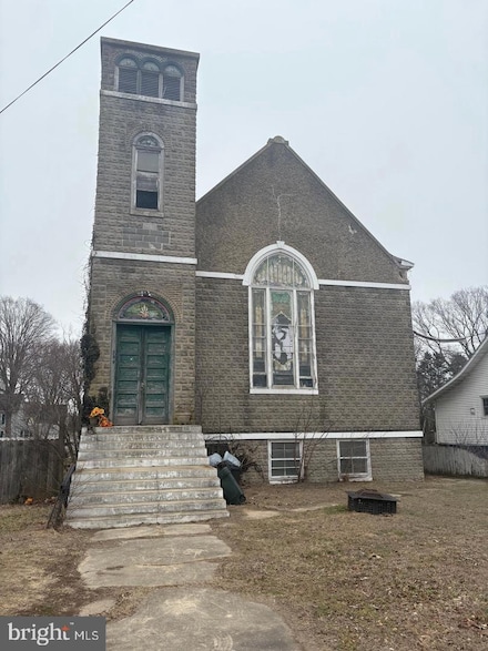309 S Main St, Hurlock, MD 21643