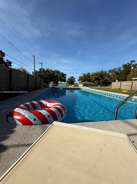 1065 N 10th St, Eagle Lake, FL 33839