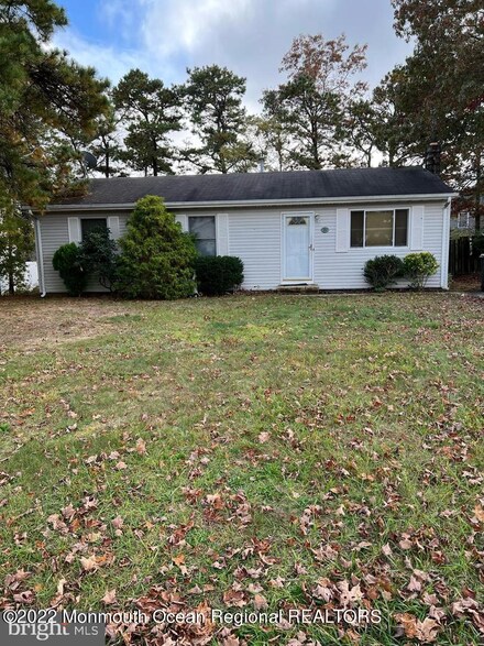282 Privateer Rd, Manahawkin, NJ 08050