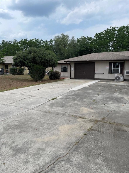 2421 Centennial Blvd, Leesburg, FL 34748
