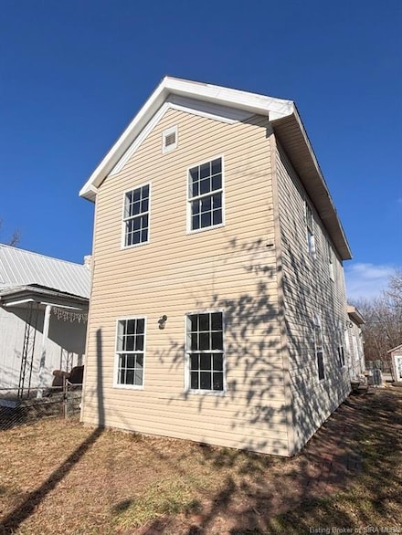 914 Pearl St, New Albany, IN 47150