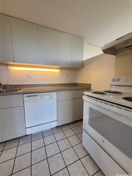 1060 Kamehameha Hwy Unit 1706A, Pearl City, HI 96782