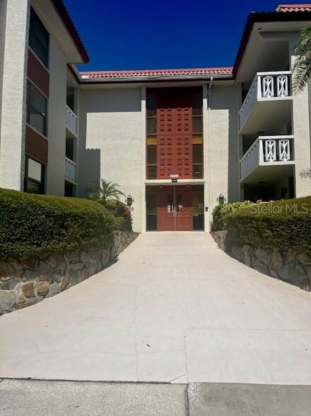 2612 Pearce Dr Unit 205, Clearwater, FL 33764