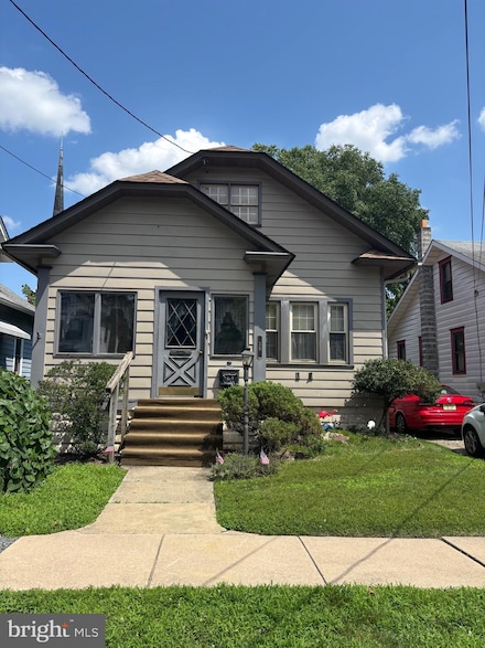 38 S Davis St, Woodbury, NJ 08096