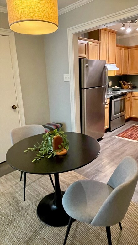 3215 Douglas Ave Unit 107, Dallas, TX 75219