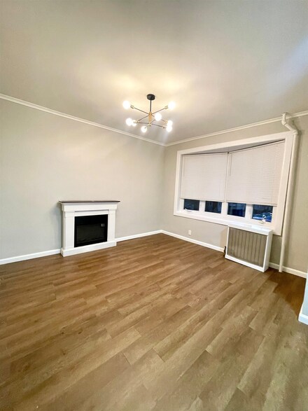 162 Nelson Ave Unit 1, Jersey City, NJ 07307