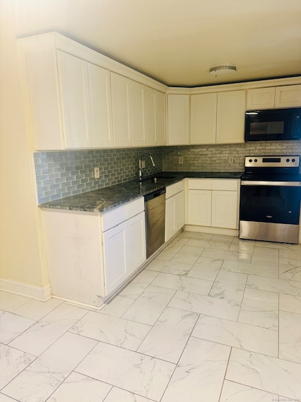 259 Edgewood Ave, Waterbury, CT 06706