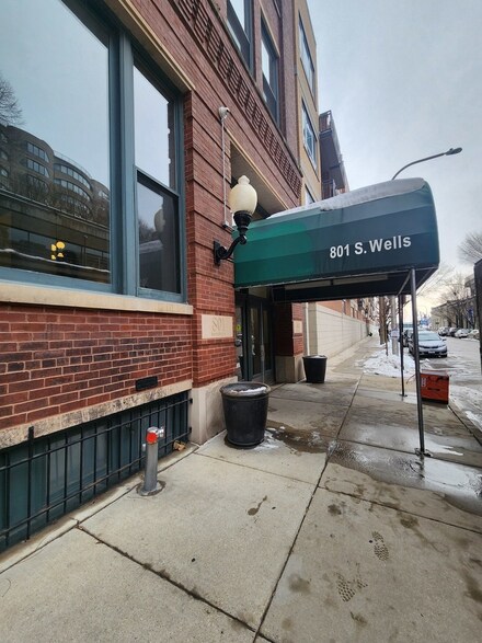 801 S Wells St Unit 608, Chicago, IL 60607