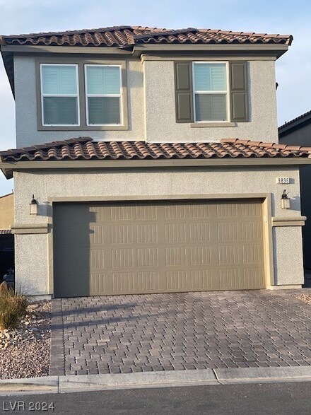 9836 Ravenswood Peak Ave, Las Vegas, NV 89141