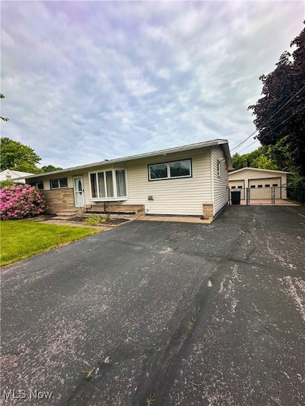 311 Hale Rd, Painesville, OH 44077